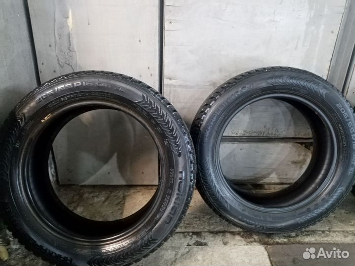 Nokian Tyres Hakkapeliitta 8 205/55 R16