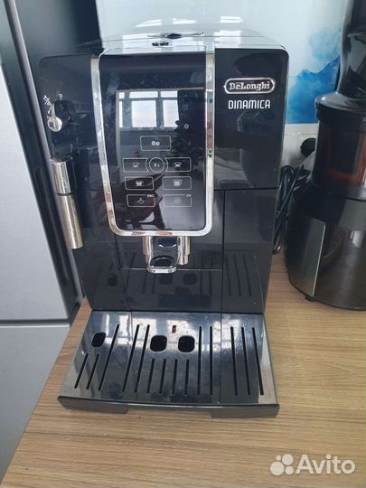 Кофемашина delonghi dinamica