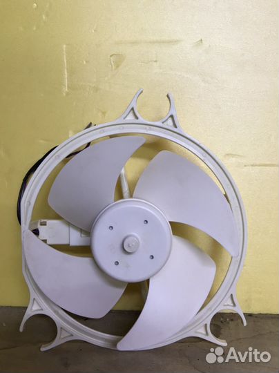 Вентилятор холодильника toshiba