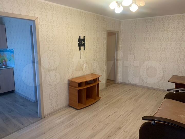 2-к. квартира, 43 м², 4/5 эт.