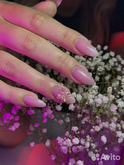 Мастер маникюра