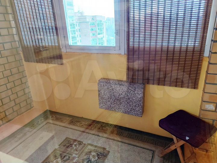 2-к. квартира, 67 м², 9/10 эт.