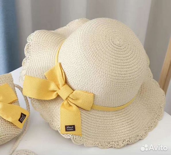 Соломенная шляпка детская с сумочкой