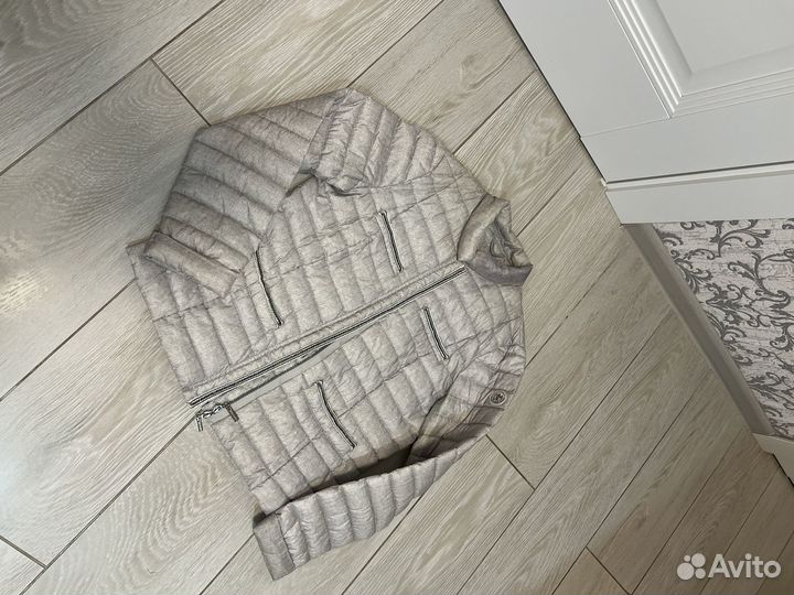 Куртка женская 38 размер европейский