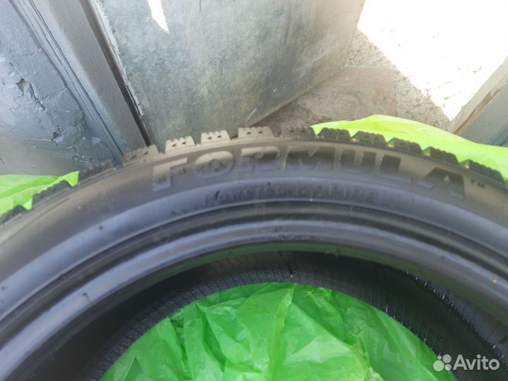 Formula Winter 245/45 R17 95B