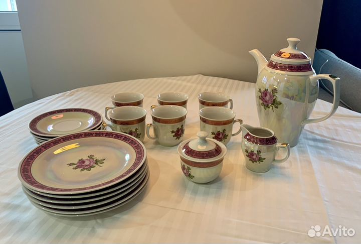 Сервиз чайно-кофейный Jlmenau Grafvon Henneberg