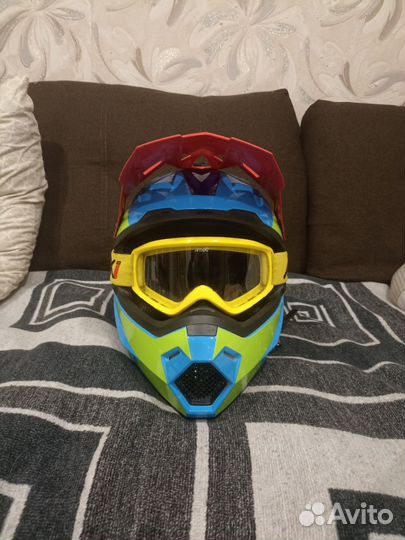 Кроссовый шлем ataki