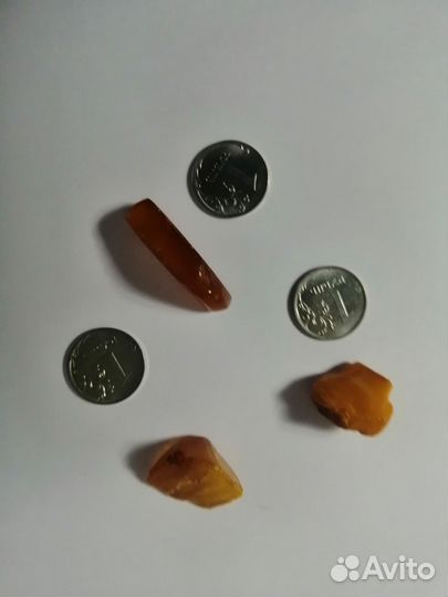 Янтарные камешки СССР