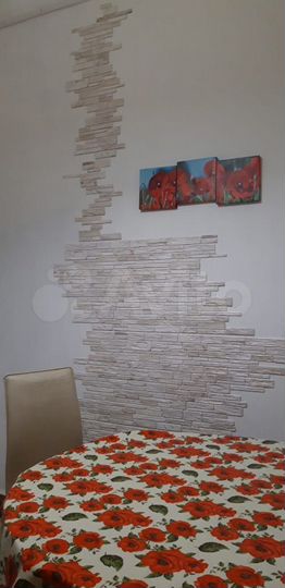 2-к. квартира, 47 м², 4/4 эт.