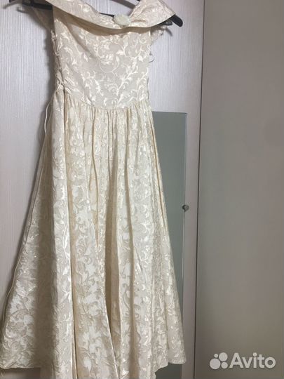 Нарядное платье