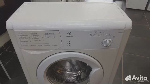 Стиральная машина Indesit wiun 100