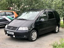 Volkswagen Sharan 1.9 AT, 2008, 326 000 км, с пробегом, цена 529 000 руб.