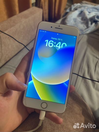 iPhone 8 Plus, 64 ГБ