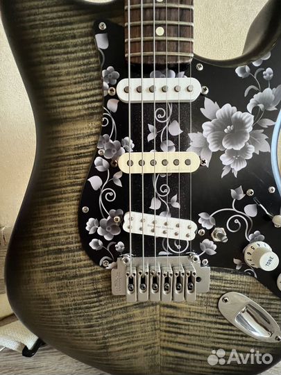 Гитара fender stratocaster