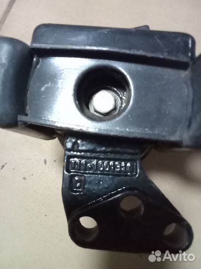 Опора двигателя правая чери тиго