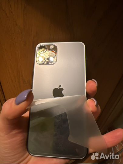 Телефон iPhone 11 pro на 64 серый