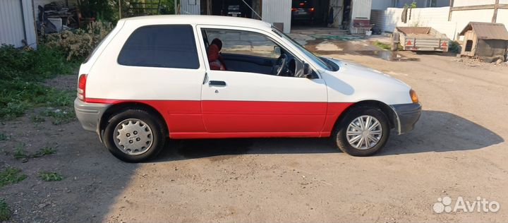 Toyota Starlet 1.3 AT, 1998, 270 000 км