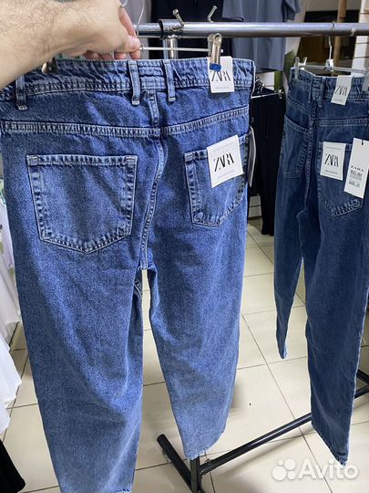 Джинсы бананы zara