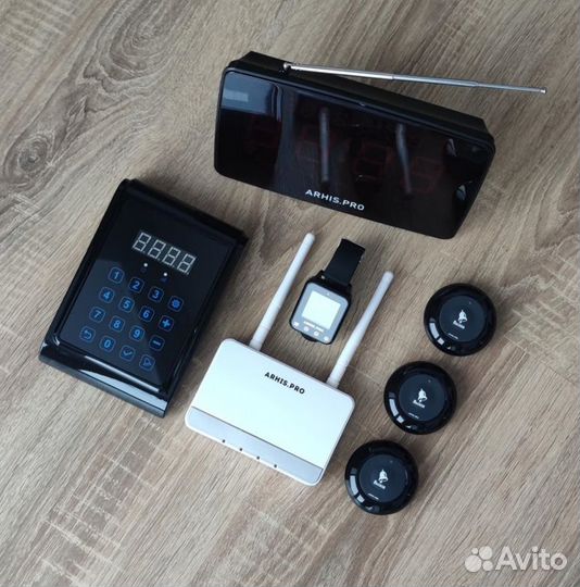 Кнопка вызова официанта,часы, табло, пульт, репите