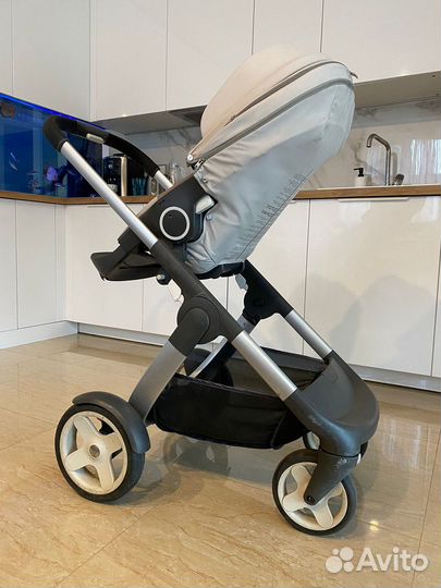 Коляска стокке stokke