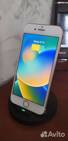 iPhone 8, 64 ГБ