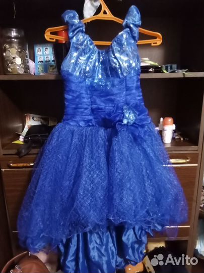 Продам платья