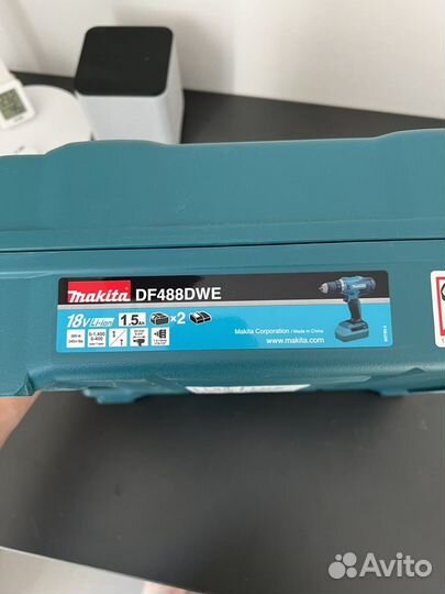 Шуруповерт makita DF488dwаe