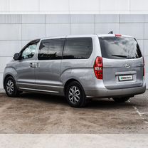 Hyundai H-1 2.5 AT, 2019, 82 035 км, с пробегом, цена 3 299 000 р�уб.