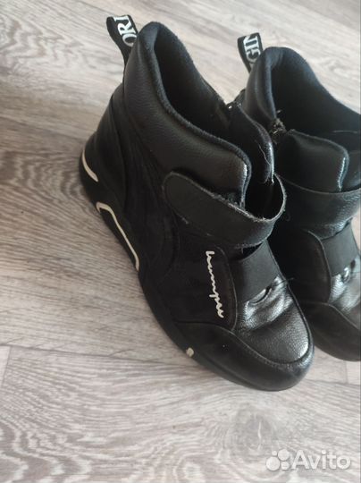 Ботинки для девочки