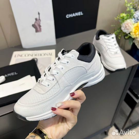 Женские кроссовки Chanel