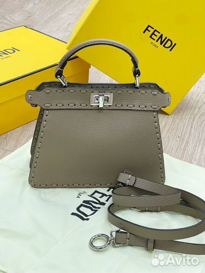 Женская сумка Fendi Pecaboo Mini