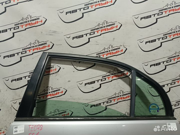 Дверь honda civic ferio civic hybrid EN2 ES1 ES2 ES3 ES9 ET2 67550S5A010ZZ задняя левая серебро, NH6