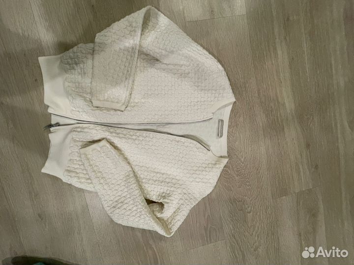 Куртка бомбер