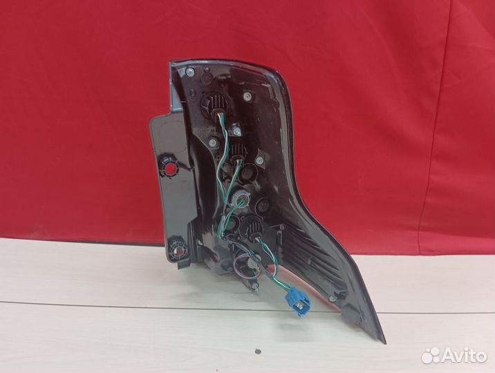 Фонарь левый Toyota Prado 150 2009