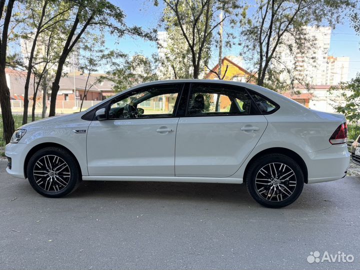 Volkswagen Polo 1.6 МТ, 2015, 140 000 км