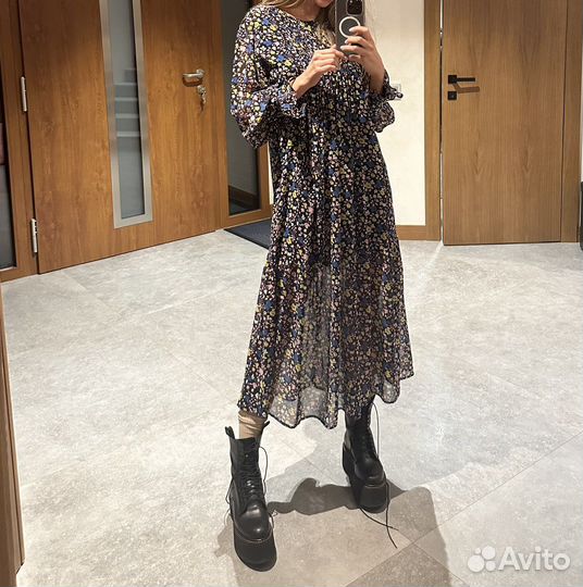 Платье миди с цветочным принтом topshop