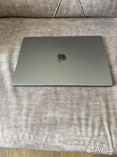 Apple MacBook Pro 16 2021