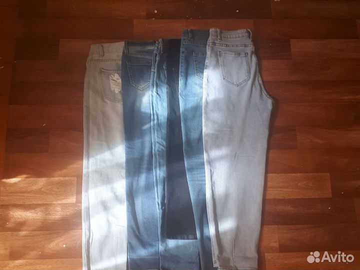 Джинсовые брюки 26 - 27размер в хорошем состоянии