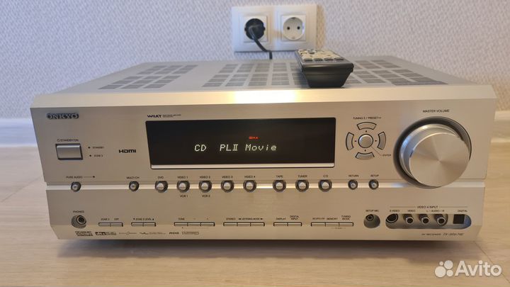 Ресивер Onkyo TX-SR674E