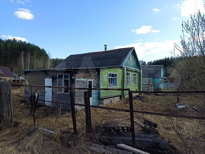 Дом 40 м² на участке 12 сот.