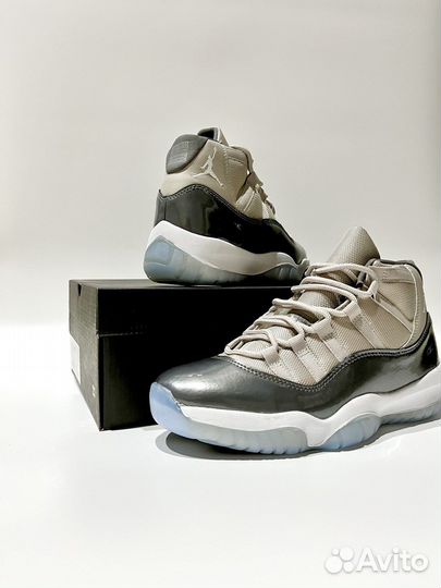 Кроссовки nike air jordan 11 retro grey