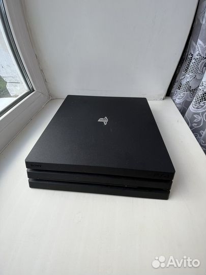 Sony PS4 pro 1tb