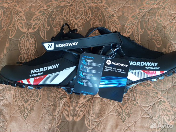 Лыжные ботинки 38 размер