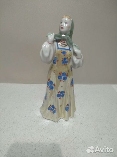 Фарфоровые статуэтки лфз дулево