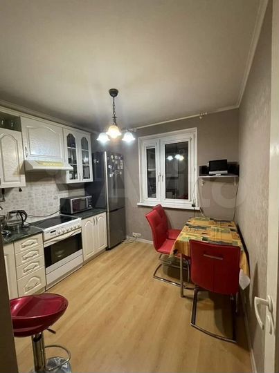 Комната 18 м² в 2-к., 10/16 эт.