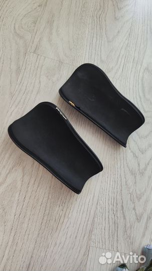 Щитки футбольные, детские на 7-10 лет