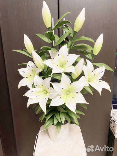 Светильник Лилии