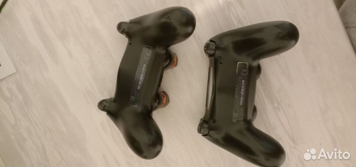 PlayStation 4 slim 1TB