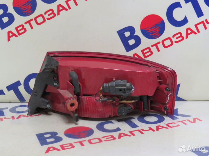 Стоп Лево audi A5 8T3