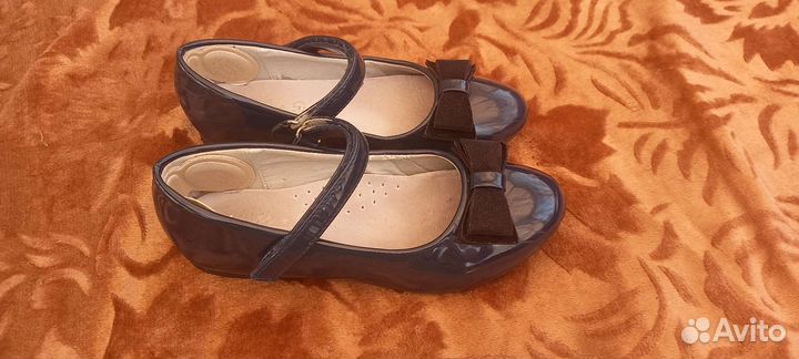 Школьные туфли для девочки
